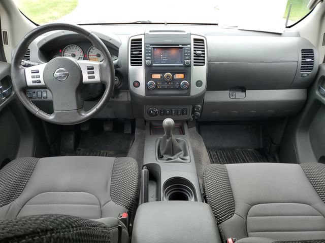 Used 2018 Nissan Frontier PRO-4X AWD/4WD image 22