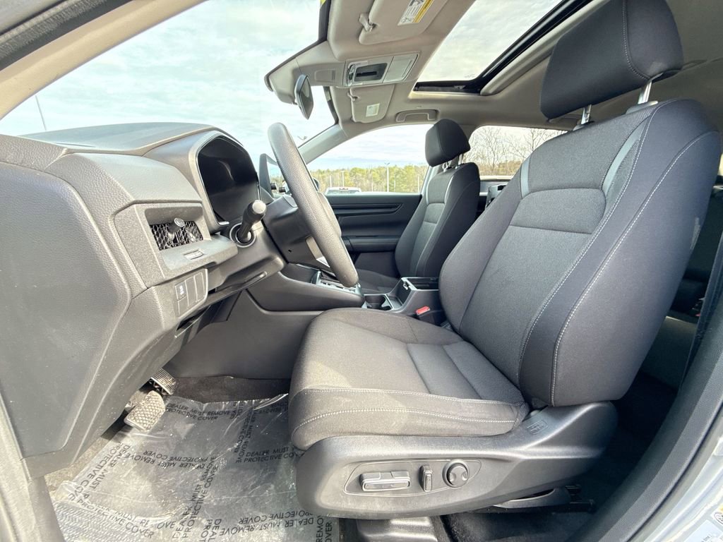 Used 2023 Honda CR-V EX image 13