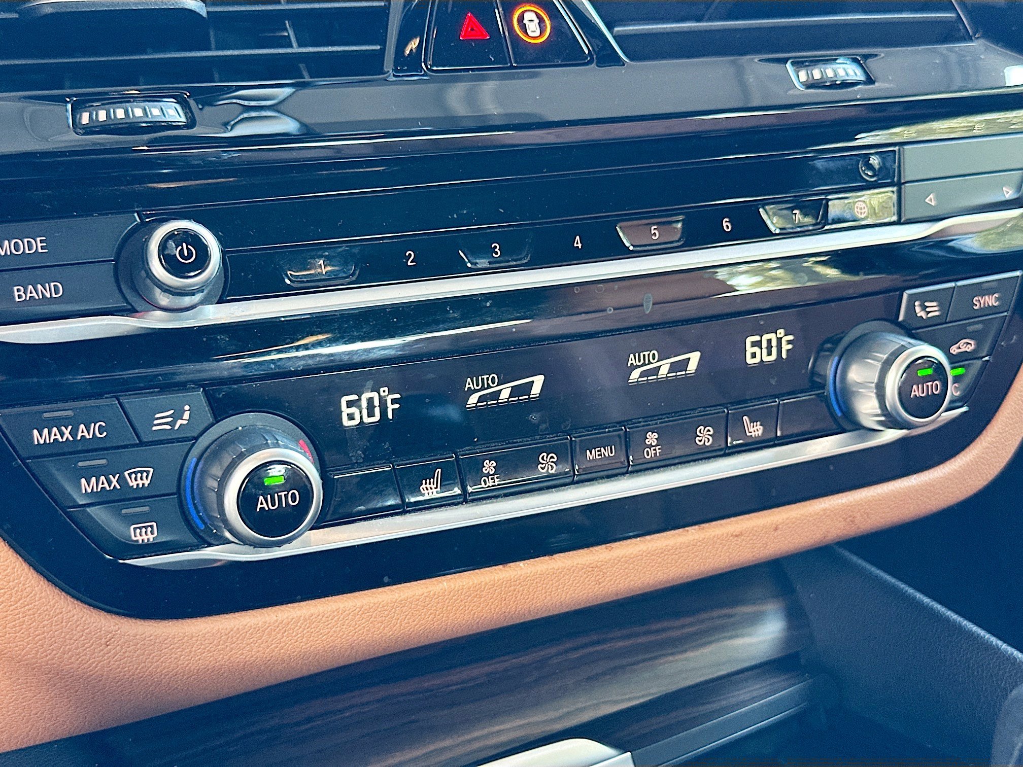 Used 2023 BMW 530i w/ Premium Package image 16