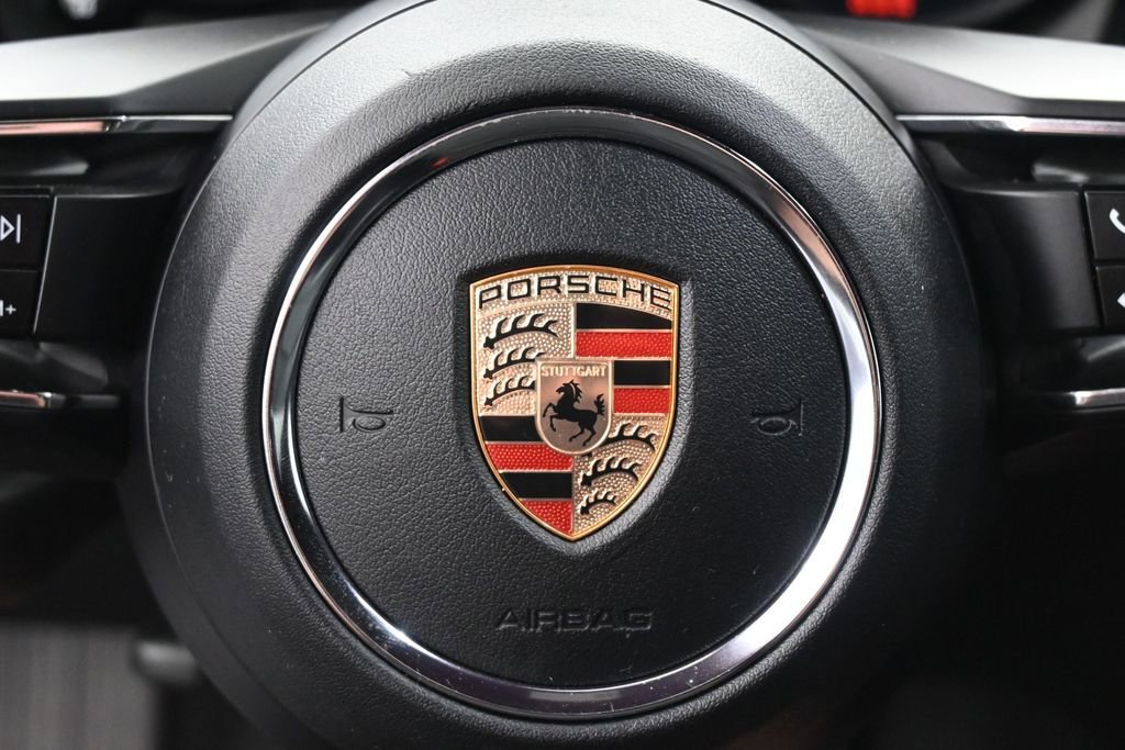 Used 2023 Porsche Macan AWD/4WD image 23