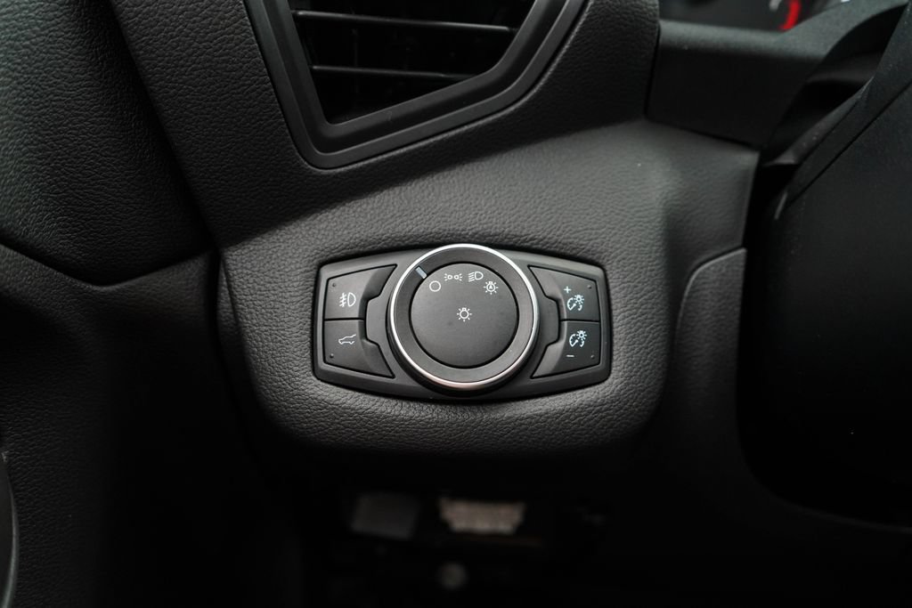 Used 2017 Ford Escape SE FWD image 28