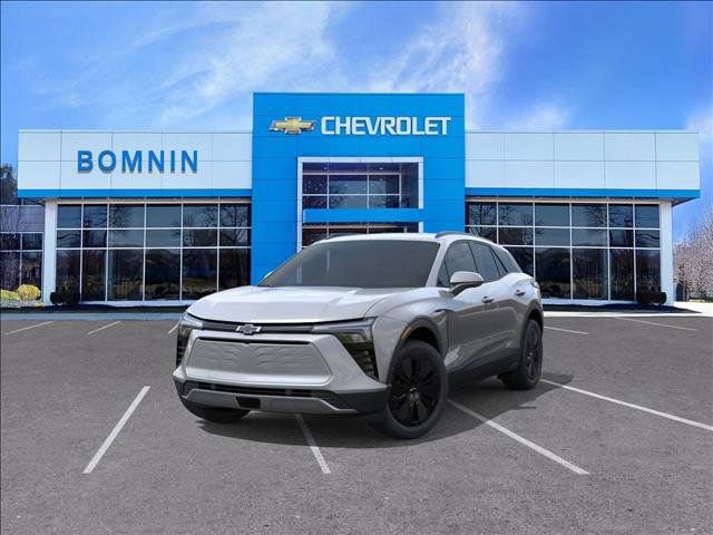 Used 2025 Chevrolet Blazer EV LT w/ Midnight/Sport Edition AWD/4WD image 8