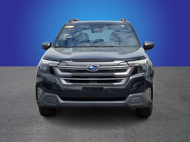 Certified 2025 Subaru Forester Premium image 2