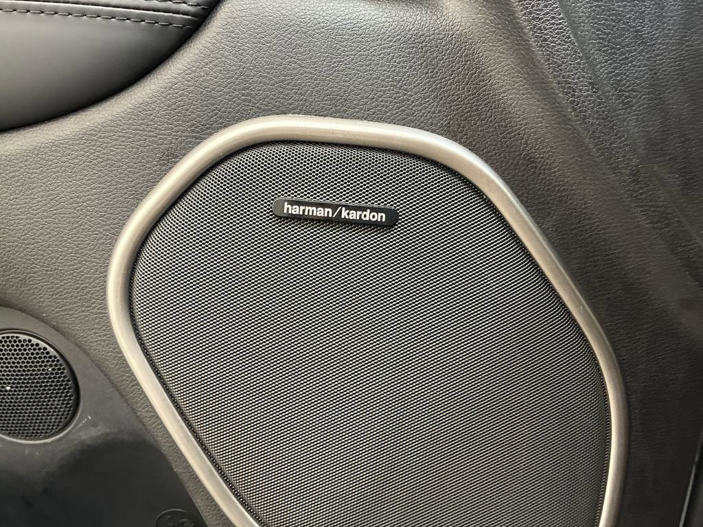 Used 2019 Jeep Grand Cherokee High Altitude AWD/4WD image 22
