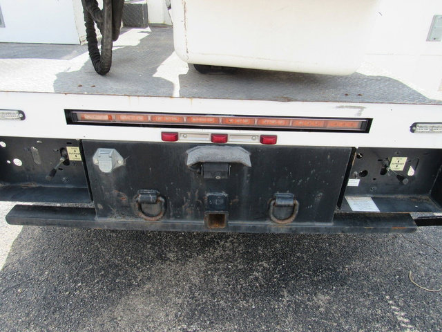 Used 2017 Ford F550 2WD Crew Cab Super Duty image 25