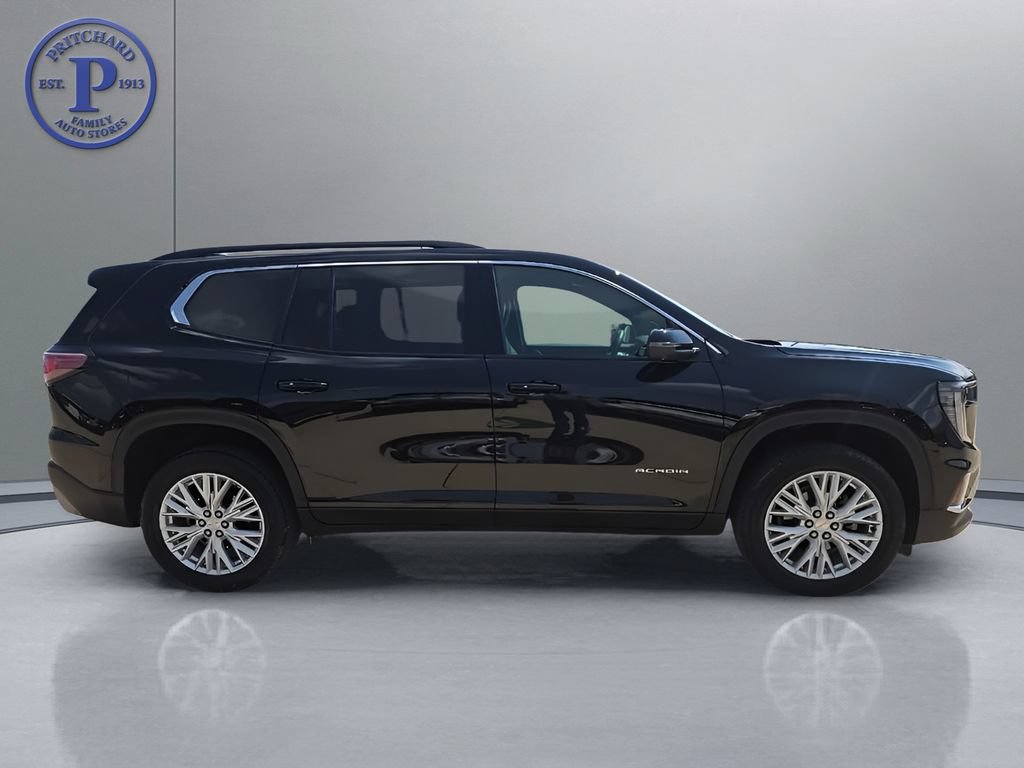Used 2026 GMC Acadia Elevation w/ Elevation Premium Package AWD/4WD image 8