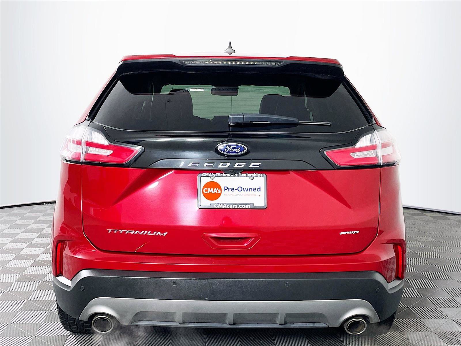 Used 2023 Ford Edge Titanium image 7