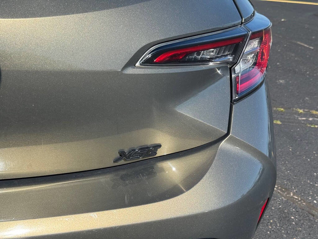 Used 2019 Toyota Corolla XSE image 30