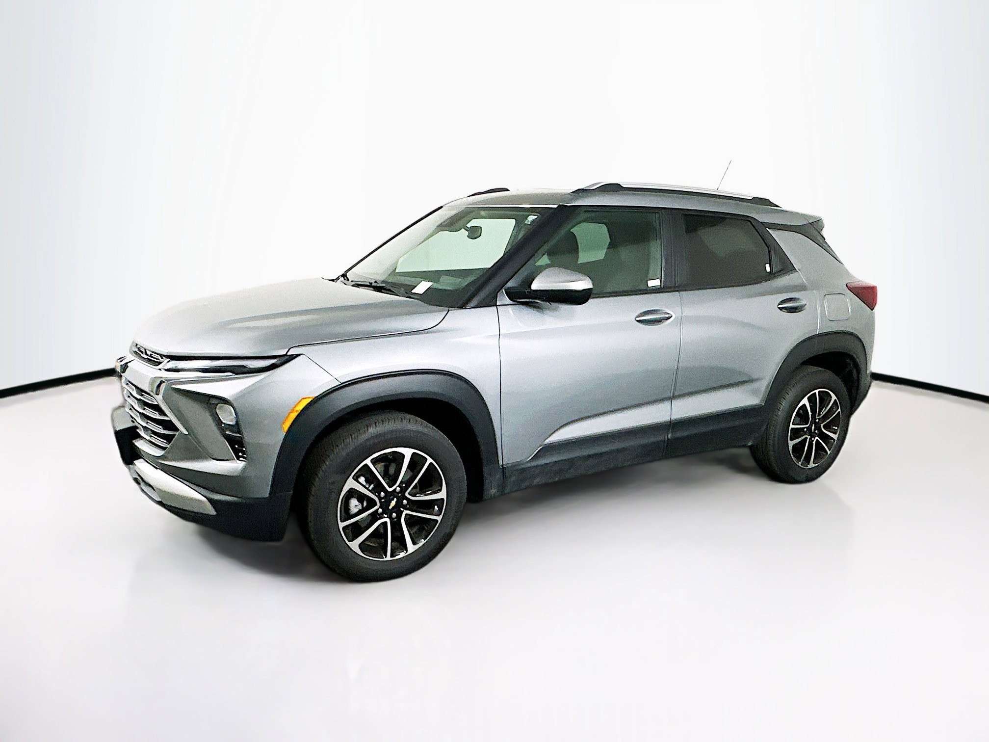 Used 2025 Chevrolet TrailBlazer LT AWD/4WD image 4