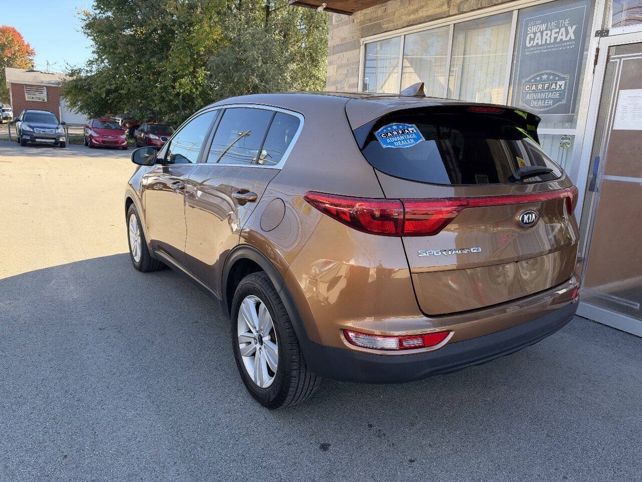 Used 2018 Kia Sportage LX FWD image 3
