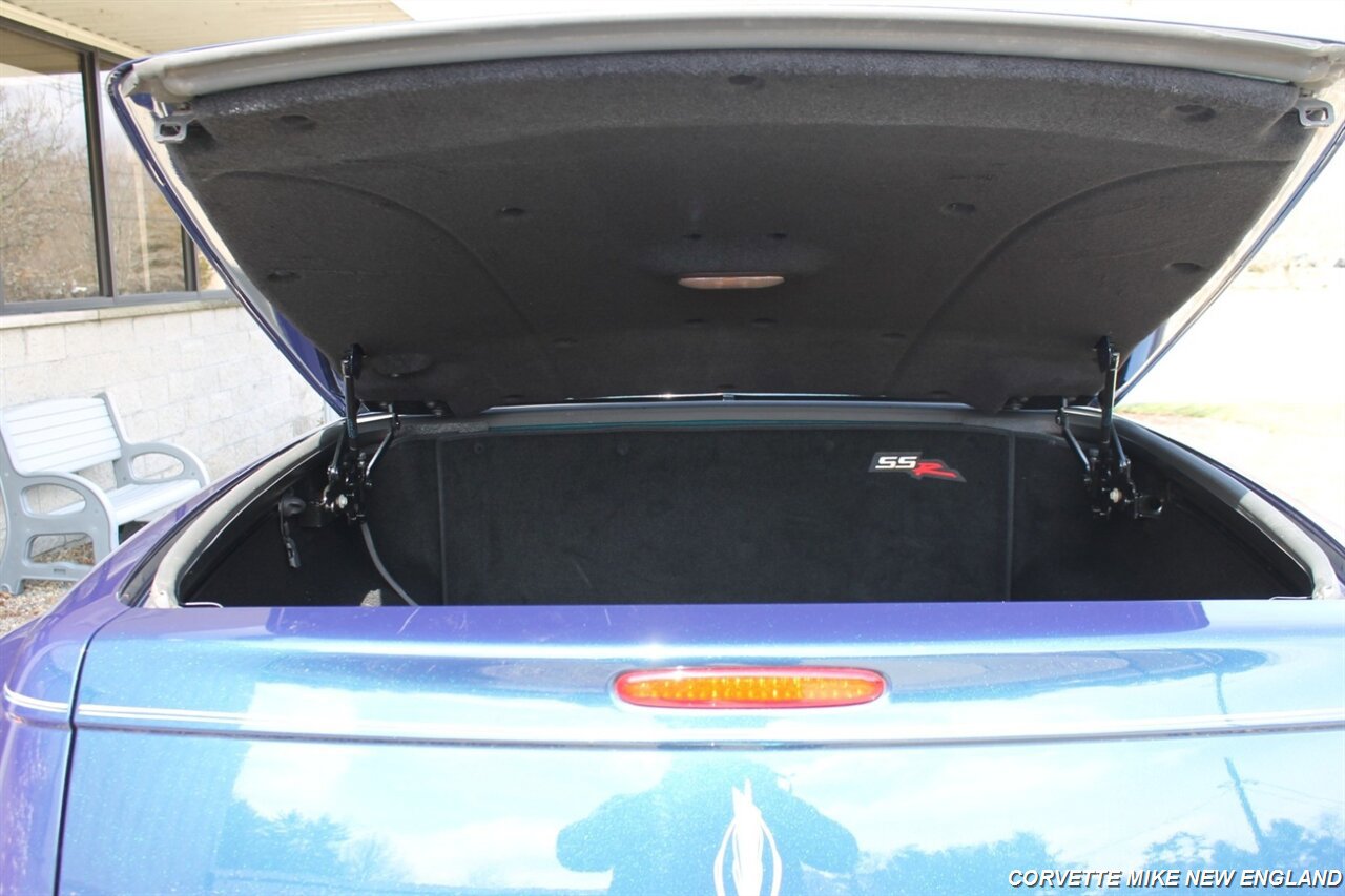 Used 2006 Chevrolet SSR w/ Preferred Equipment Group RWD image 40