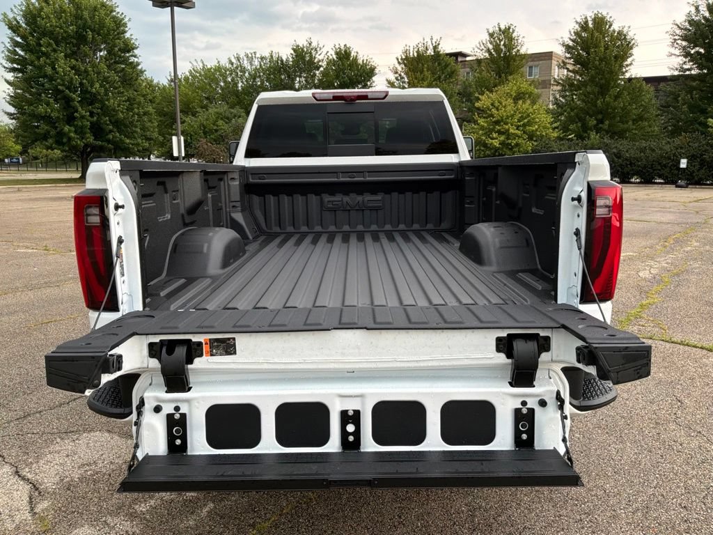 New 2026 GMC Sierra 2500 Denali w/ Denali Reserve Package AWD/4WD image 47