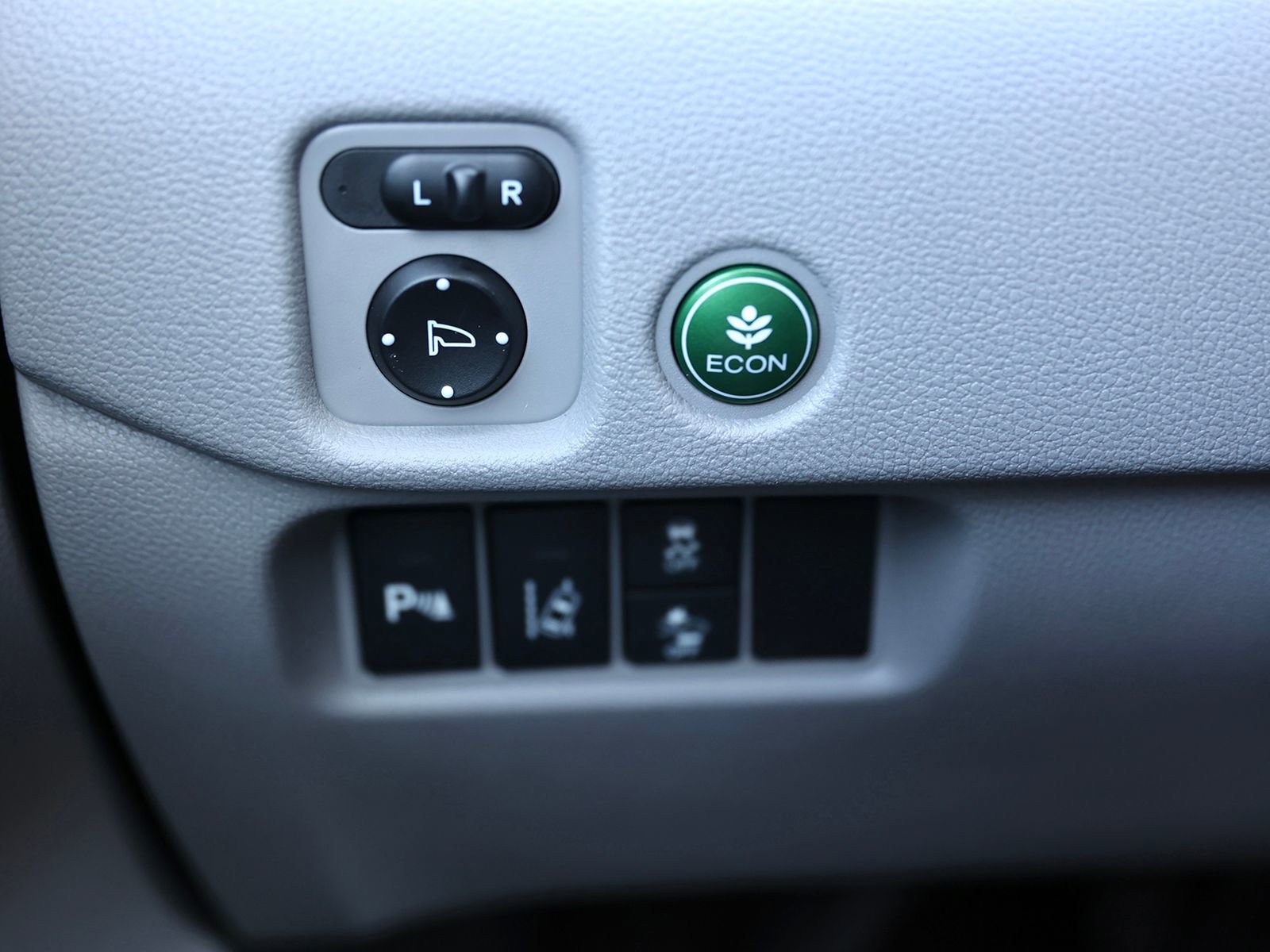 Used 2017 Honda Pilot Elite image 39