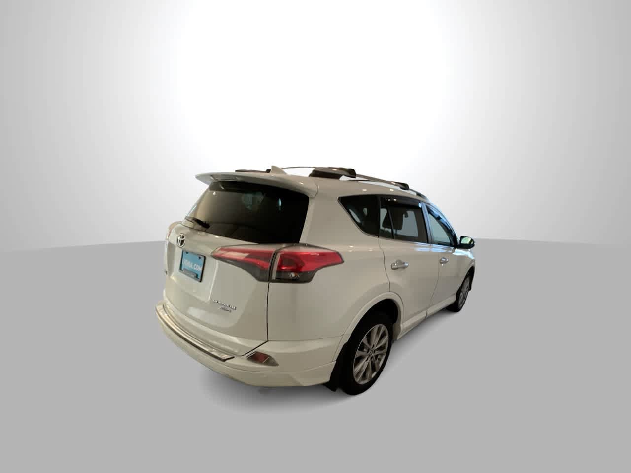 Used 2017 Toyota RAV4 Platinum w/ All Weather Liner Package AWD/4WD image 8