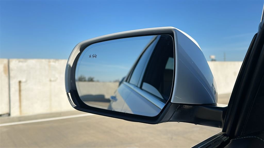 Used 2025 Cadillac CT4 Premium Luxury image 19