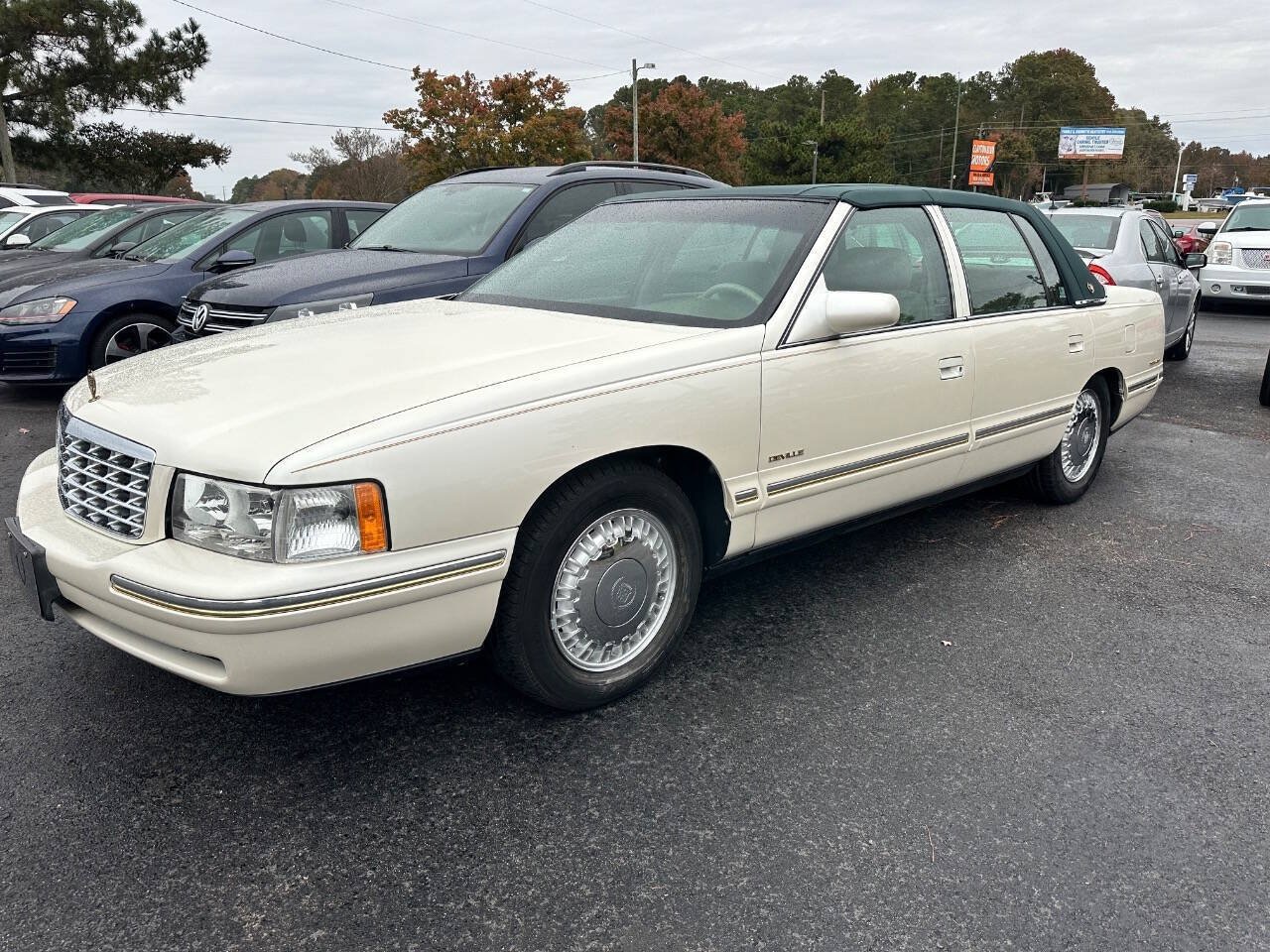 Used 1998 Cadillac De Ville D'Elegance w/ Safety/Security Pkg FWD image 29