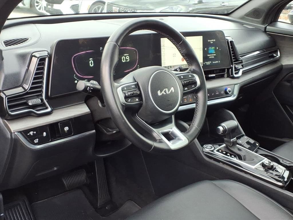 Used 2023 Kia Sportage X-Line w/ X-Line Premium Package image 9