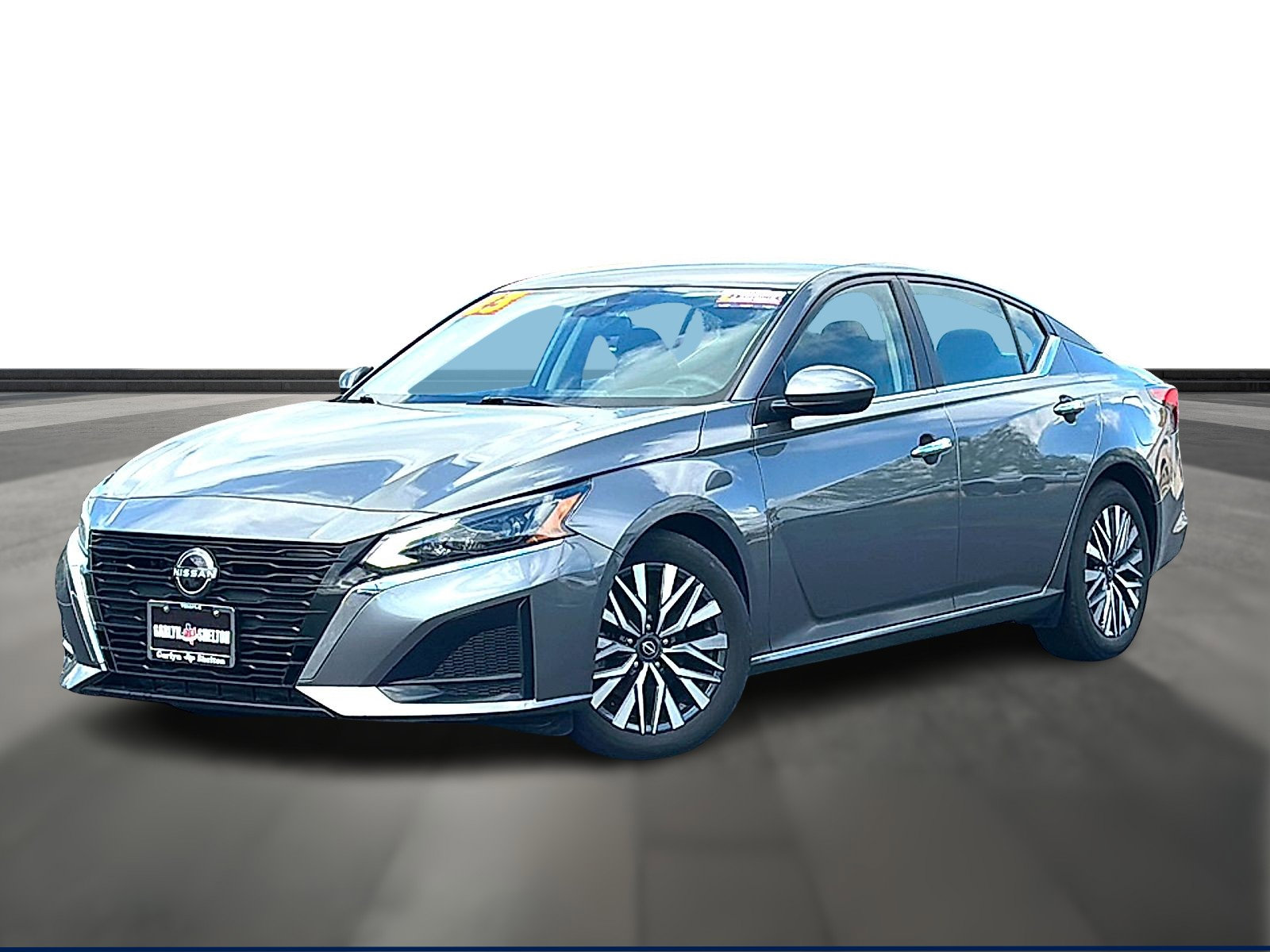 Used 2023 Nissan Altima 2.5 SV image 1