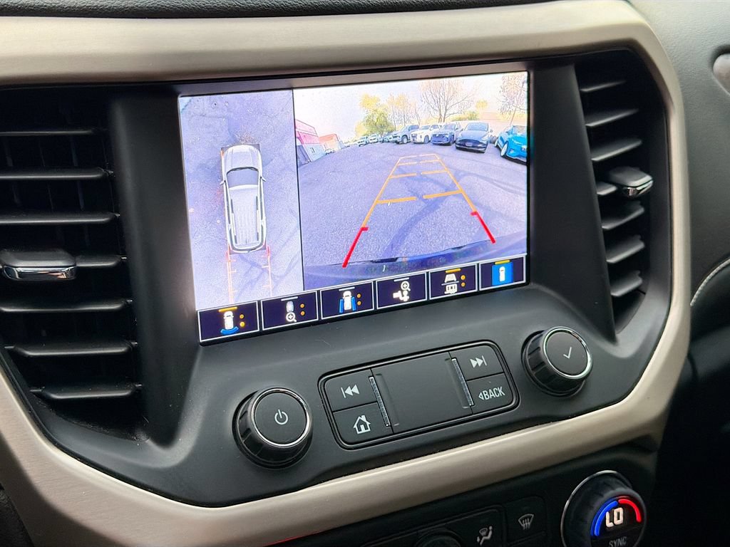 Used 2022 GMC Acadia Denali w/ Black Diamond Edition AWD/4WD image 14