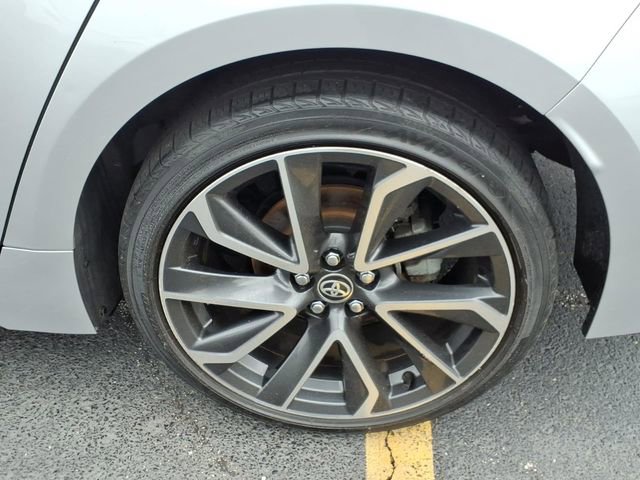 Used 2020 Toyota Corolla XSE image 11