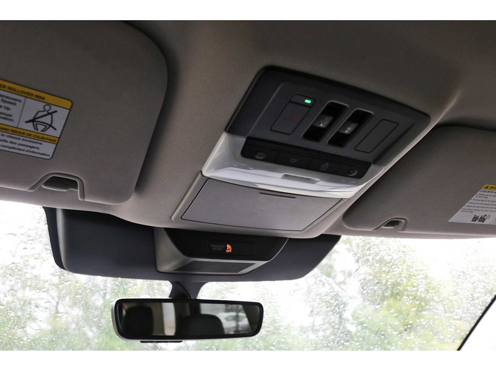 Used 2024 Nissan Pathfinder Platinum FWD image 22