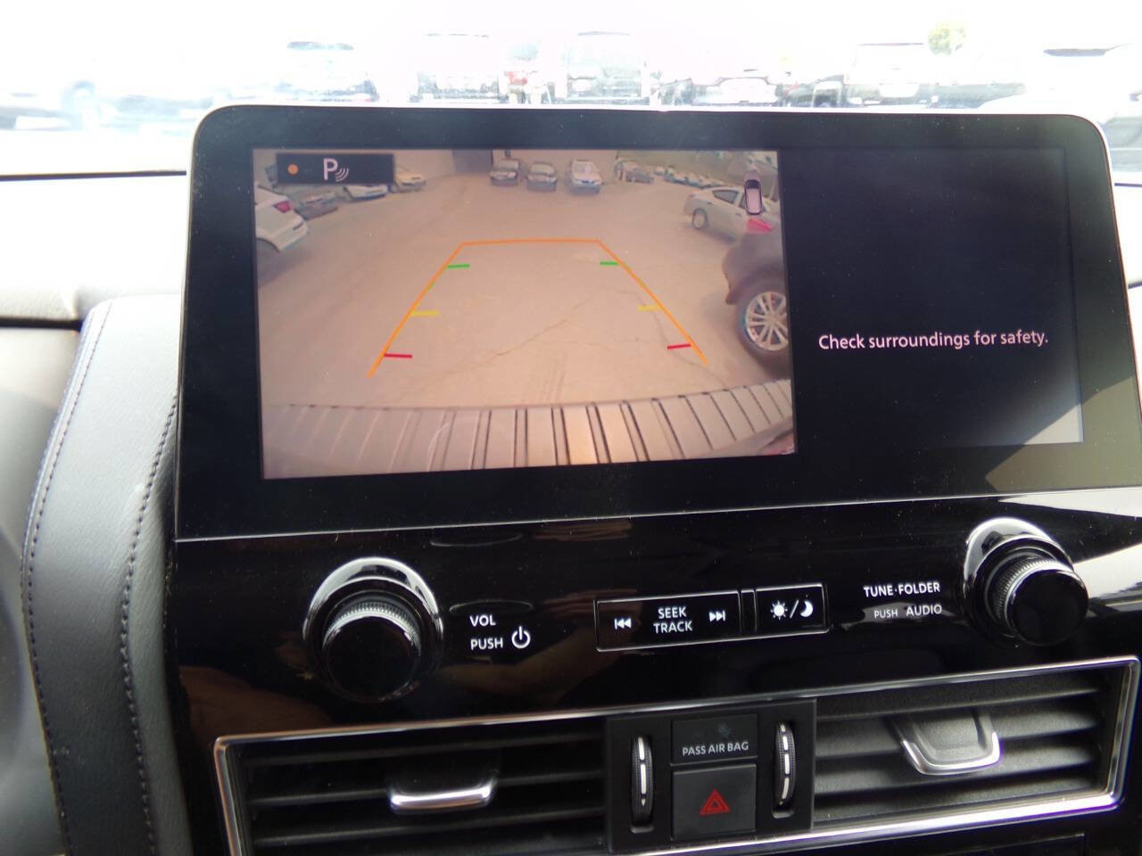 Used 2023 Nissan Armada SV image 72