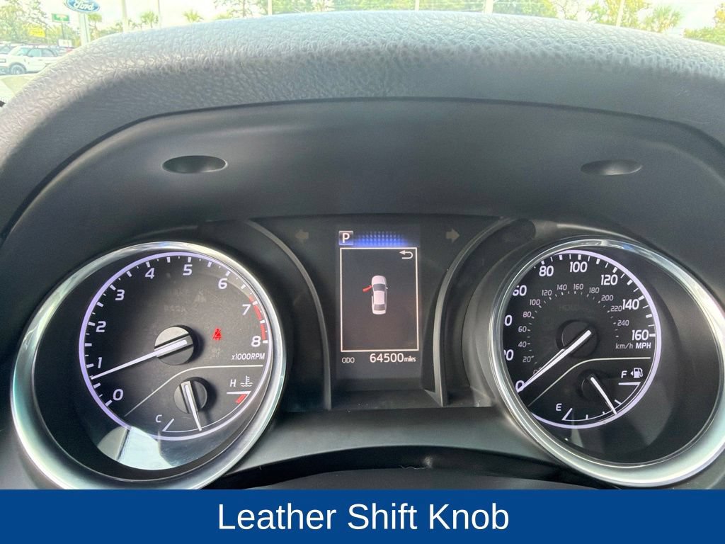 Used 2019 Toyota Camry SE w/ Carpet Mat Package FWD image 20