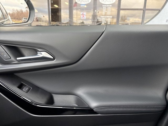 Used 2025 Chevrolet Equinox LT w/ Convenience Package II image 22