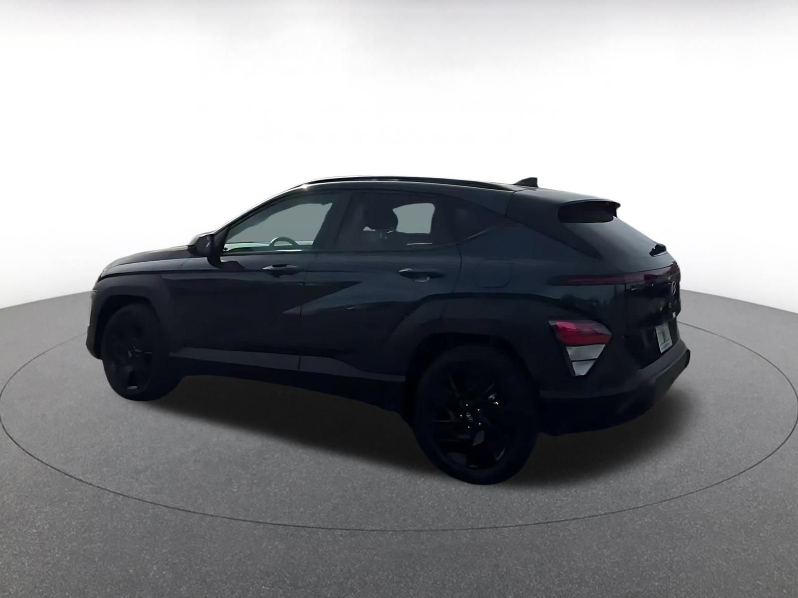Used 2026 Hyundai Kona SEL Sport FWD image 9