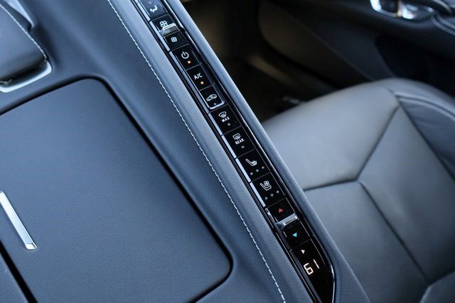 Certified 2024 Chevrolet Corvette Stingray Preferred Cpe w/ 2LT image 17