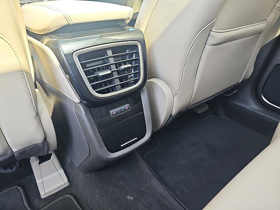 Used 2023 Lincoln Nautilus Reserve w/ Equipment Group 201A FWD image 33