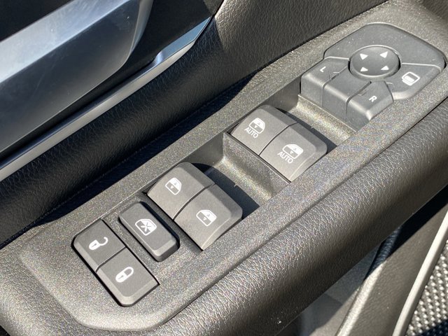 New 2026 RAM 1500 4x4 Crew Cab image 19