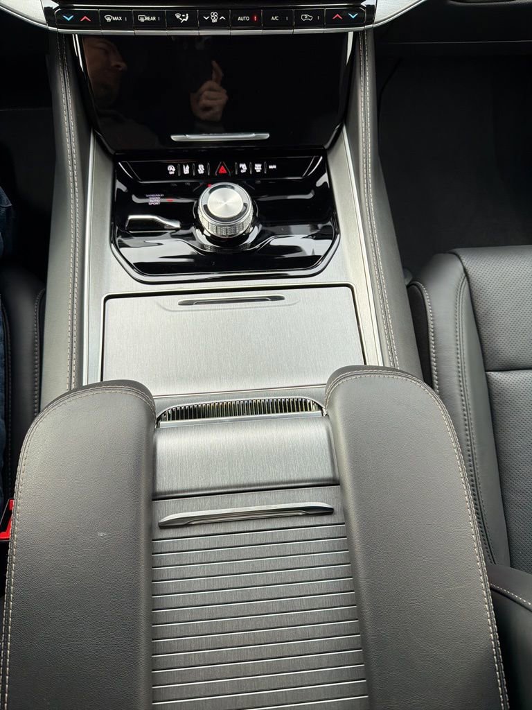 New 2026 Jeep Grand Wagoneer Limited image 24