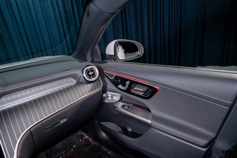 New 2026 Mercedes-Benz GLC 300 4MATIC image 24