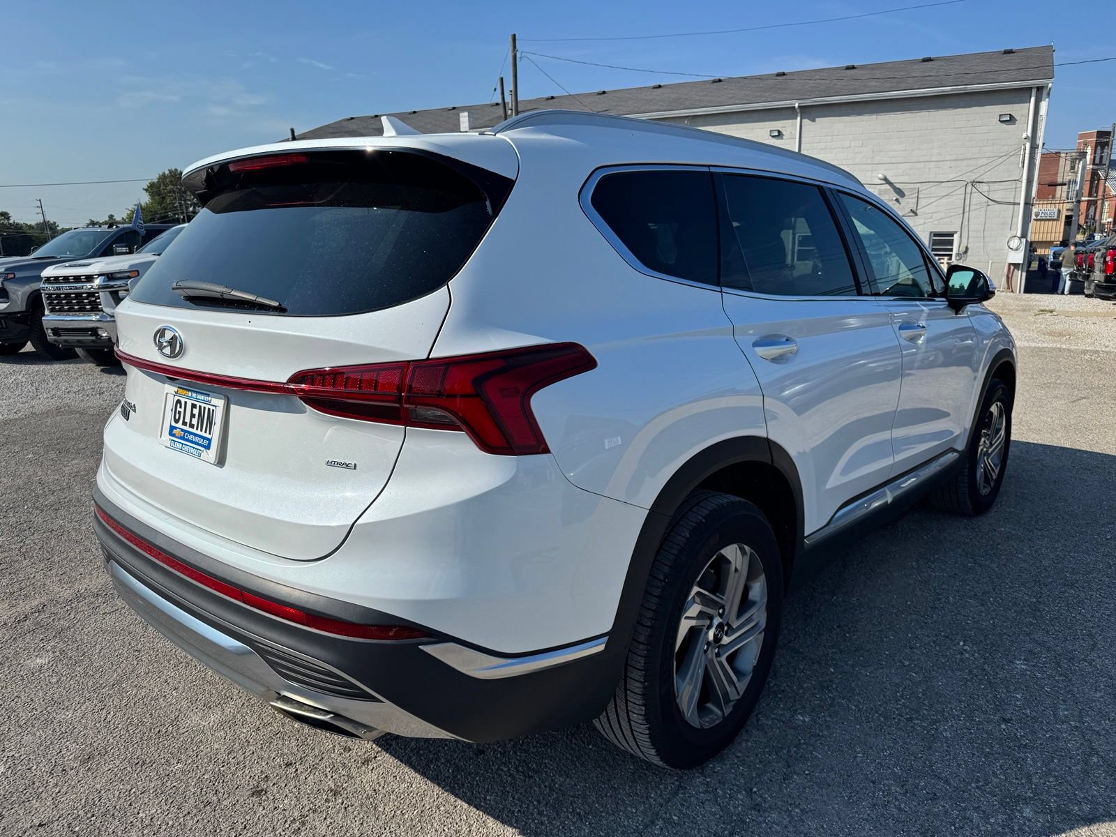 Used 2022 Hyundai Santa Fe SEL w/ Convenience + Premium Package AWD/4WD image 6
