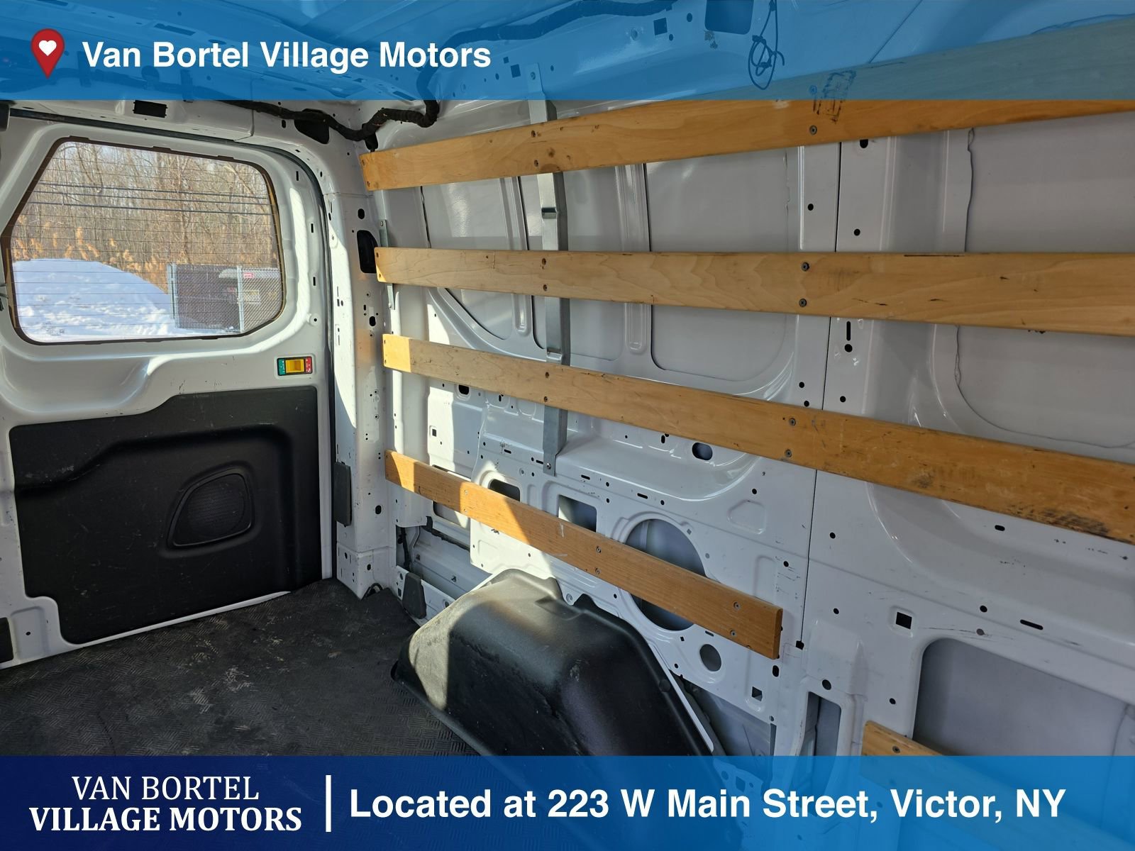 Used 2021 Ford Transit 250 Low Roof w/ Exterior Upgrade Package image 24