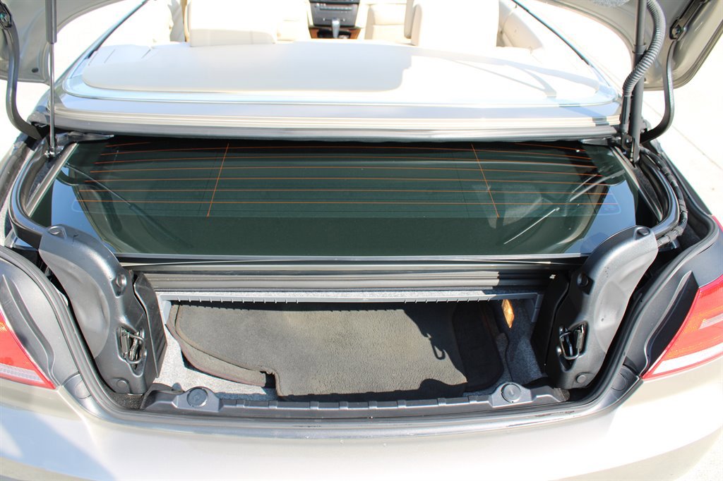 Used 2009 BMW 335i Convertible image 36
