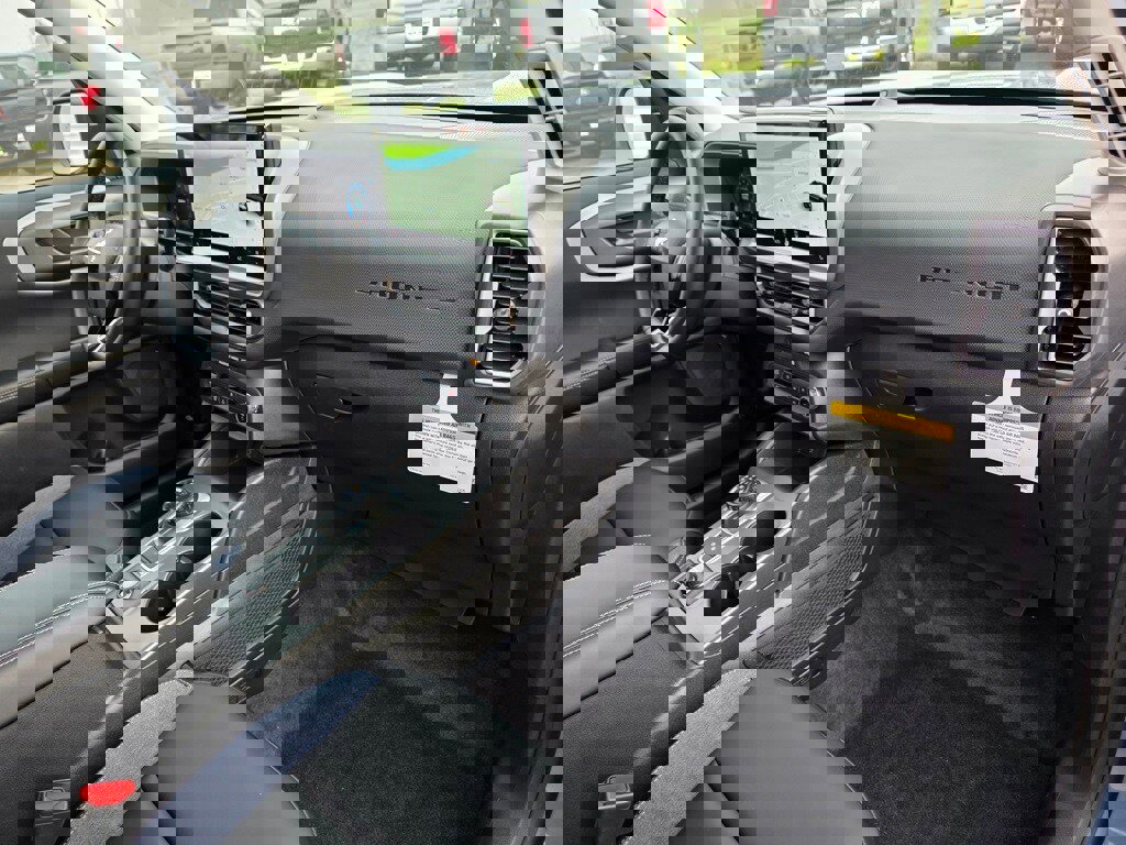 New 2025 Ford Bronco Sport Outer Banks w/ Outer Banks Tech Package+ image 25