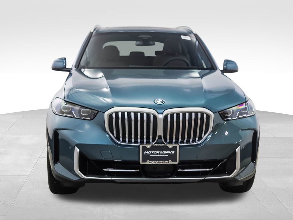 New 2026 BMW X5 xDrive50e w/ Premium Package image 8