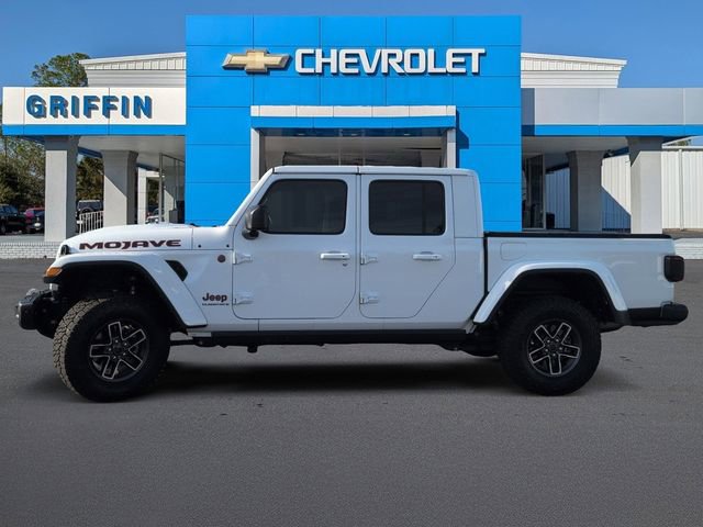Used 2025 Jeep Gladiator Mojave image 10