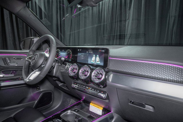 Certified 2026 Mercedes-Benz GLB 250 4MATIC image 15