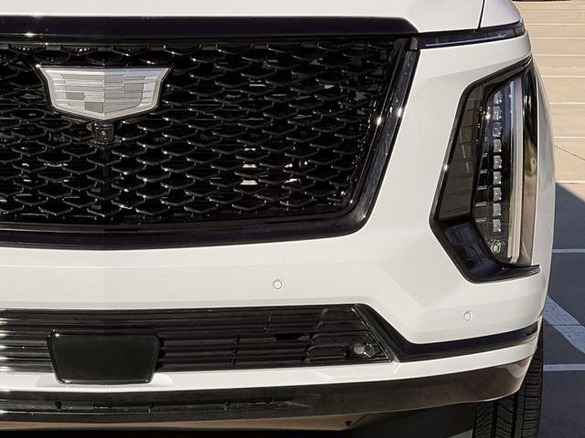 New 2026 Cadillac Escalade ESV Platinum Sport w/ LPO, ONYX Package AWD/4WD image 8