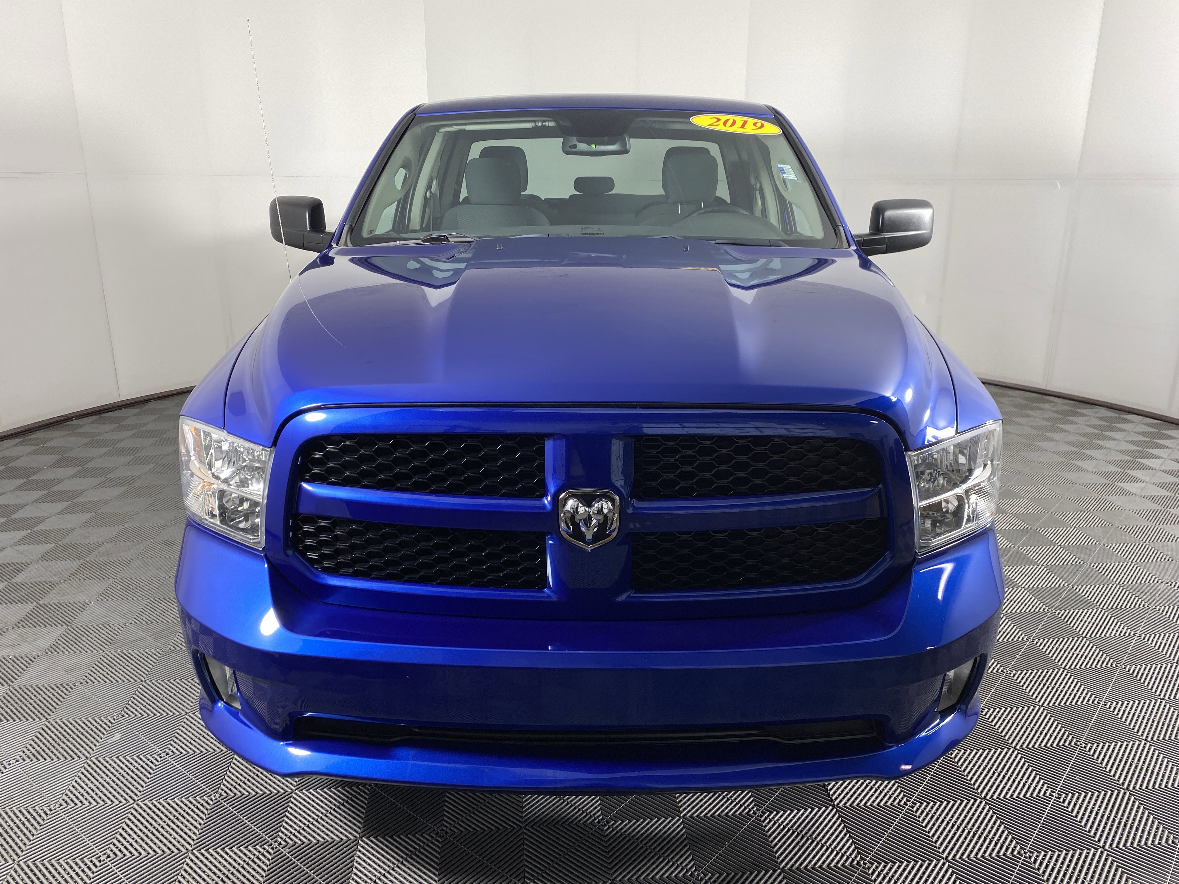 Used 2019 RAM 1500 Express AWD/4WD image 8