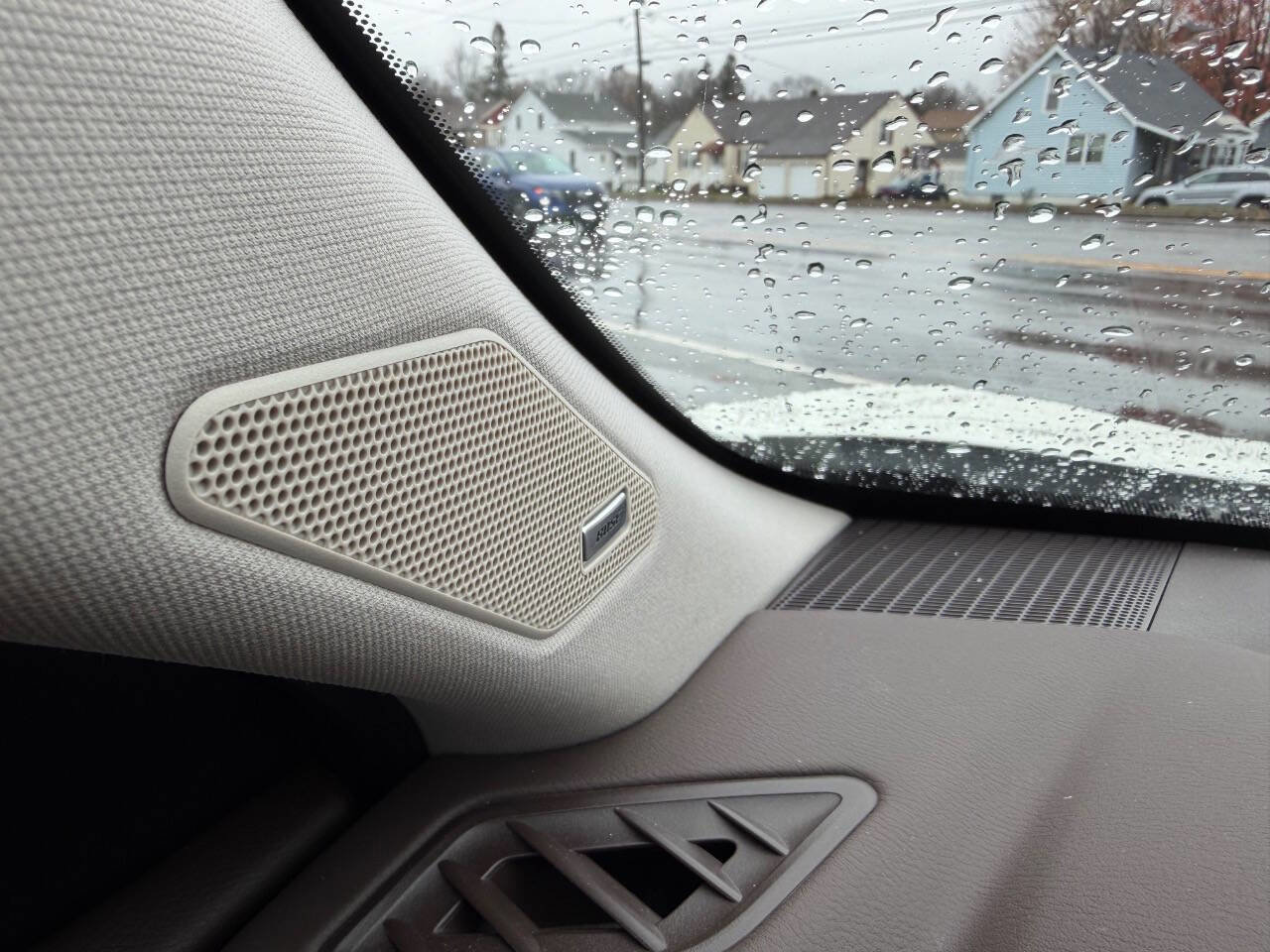 Used 2023 Nissan Rogue Platinum w/ Platinum Premium Package image 18