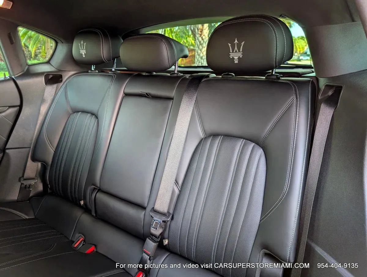 Used 2021 Maserati Levante image 33