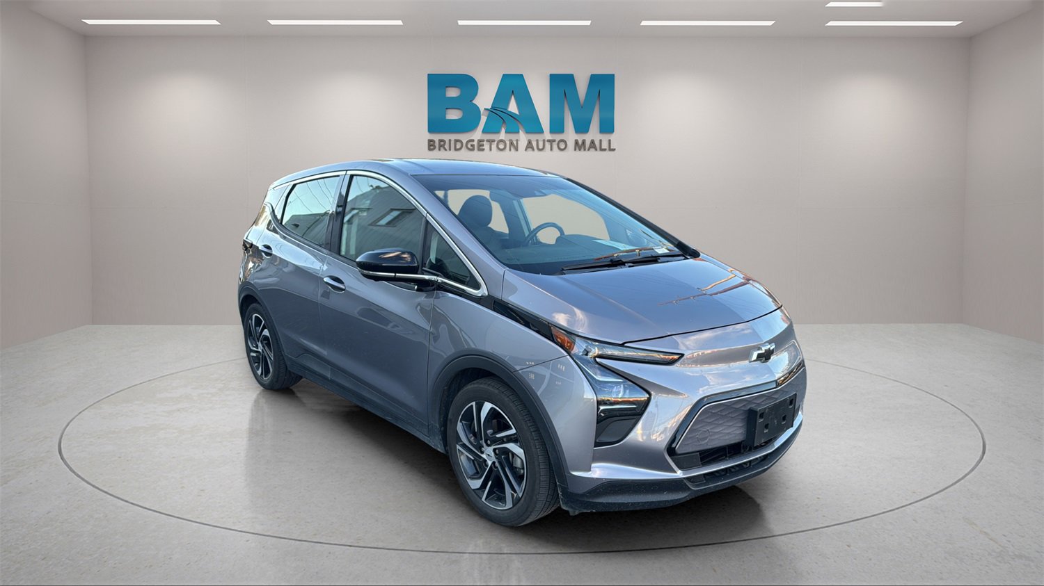 Used 2023 Chevrolet Bolt LT w/ Infotainment Package