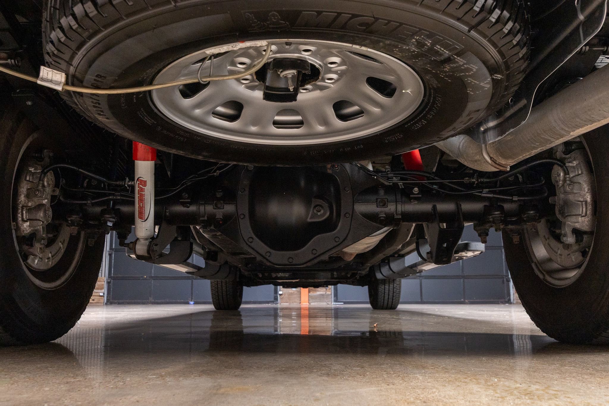 Used 2024 GMC Sierra 3500 SLE w/ SLE Value Package image 15