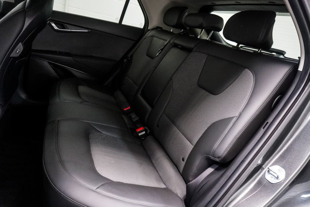 Used 2024 Kia Niro Wind w/ Wind Preserve Package FWD image 8