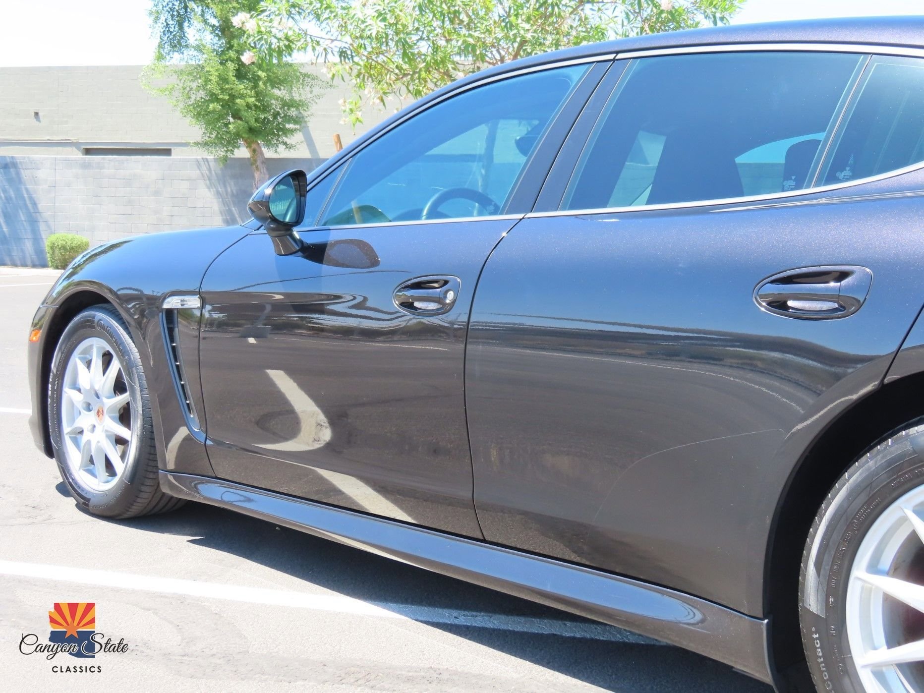 Used 2012 Porsche Panamera 4 image 21