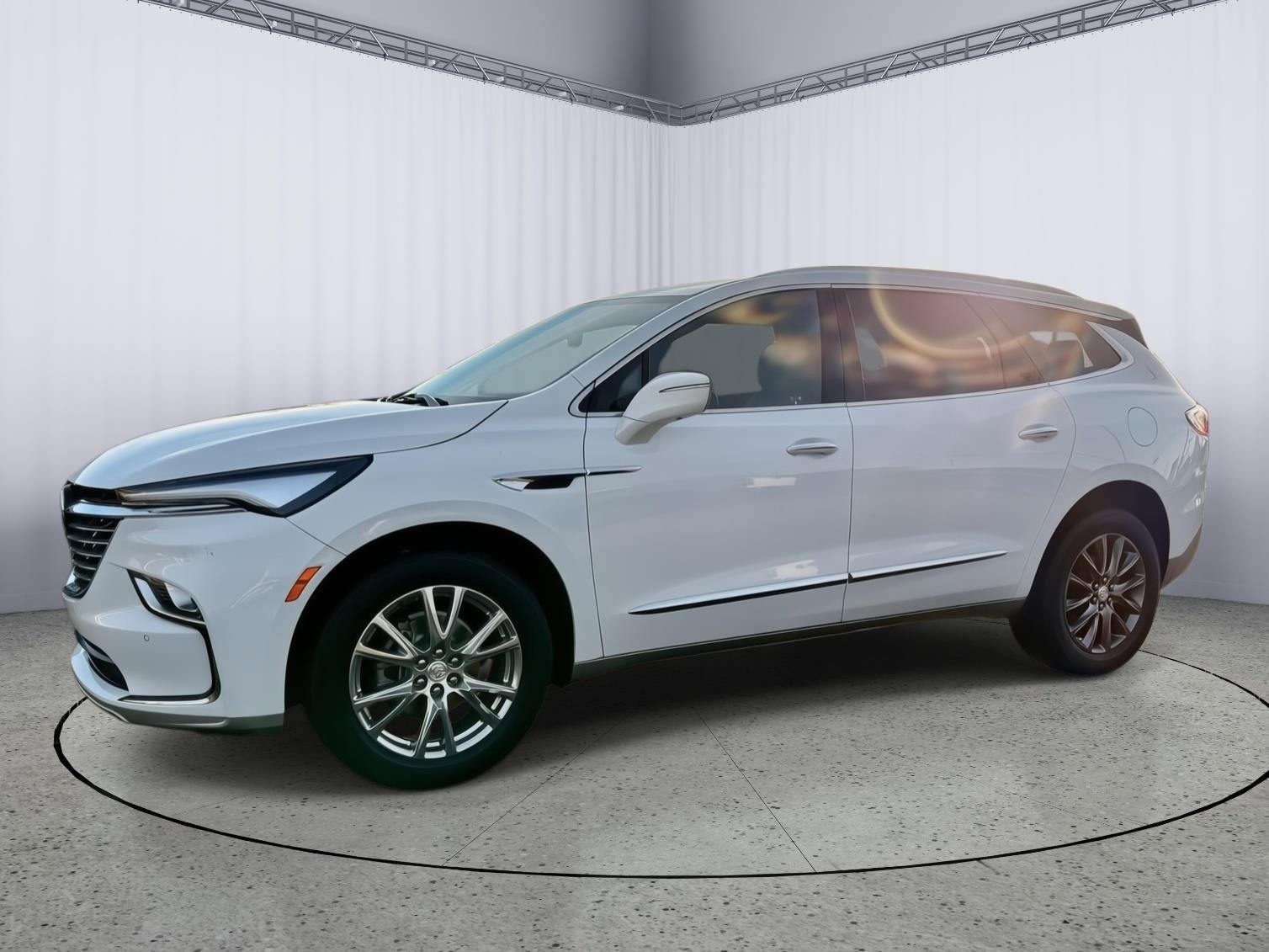 Used 2022 Buick Enclave Premium AWD/4WD image 12